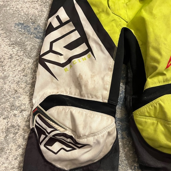 Youth fly racing pants Sz 26 - Picture 8 of 9